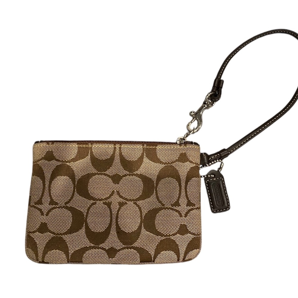 Like New Coach Signature Corner Zip Wristlet - Picture 2 of 3
